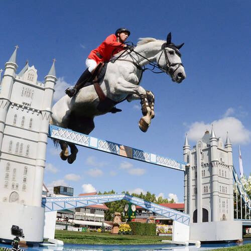 SWISS SHOWJUMPER TO STAR WITH CLOONEY AT RIO 2016