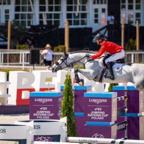  Germans win on dramatic day at sunny Sopot