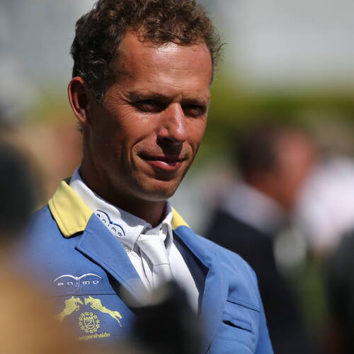 Christian Ahlmann fastes in the jumping competition with a winning round