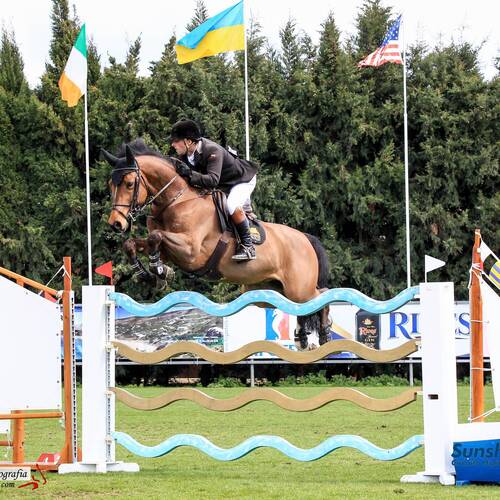 ROBERT WHITAKER WITH CATWALK IV WAS ON FIRE TODAY, WINNING THE INVITATIONAL GP FOR BRITAIN