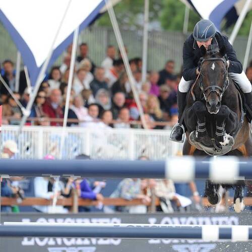 JOHN WHITAKER TAKES A SUPERB WIN IN ST.TROPEZ