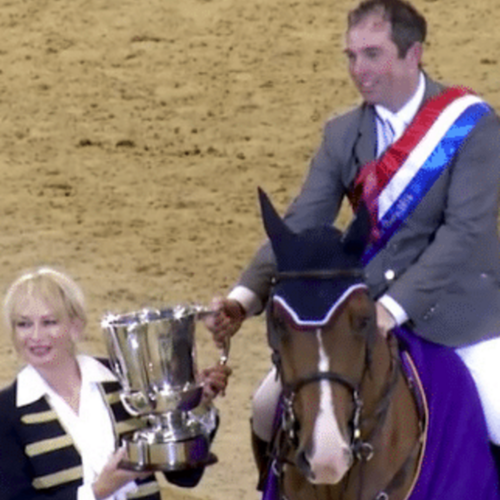 Cian O'Connor is crowned the 2016 Leading Showjumper of the Year