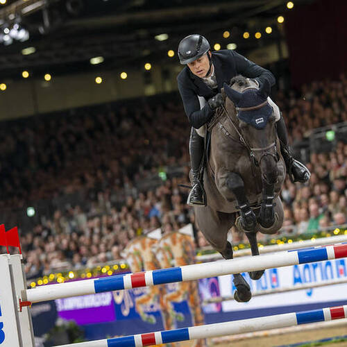 Kühner conquers all to take a historic victory in London