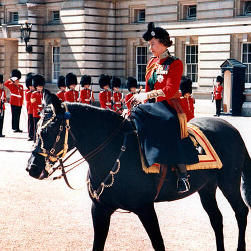 HAPPY 90 BIRTHDAY TO HM THE QUEEN.