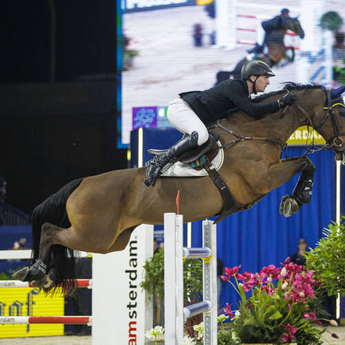  Back-to-back victory for Ireland’s Coyle and Legacy in Amsterdam thriller