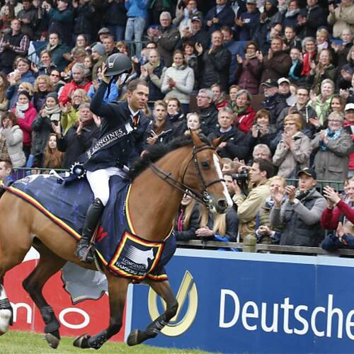 Kent Farrington and Voyeur seize world class victory in Hamburg