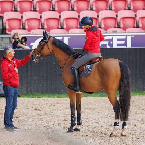 Let the jumping begin: today it's time for Agria FEI World Jumping Championship presented by Helgstrand First round - speed