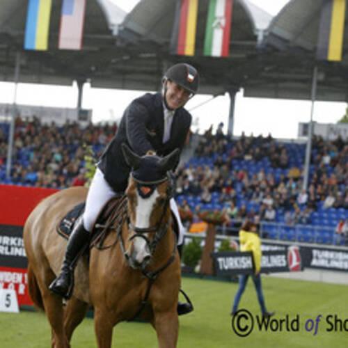David Will and Mic Mac du Tillard win the CSI4* Grand Prix in Samorin