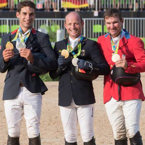 Michael Jung's lap of honour in Rio!