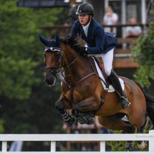 THOMAS TAKES FIRST FIVE-STAR GRAND PRIX TITLE