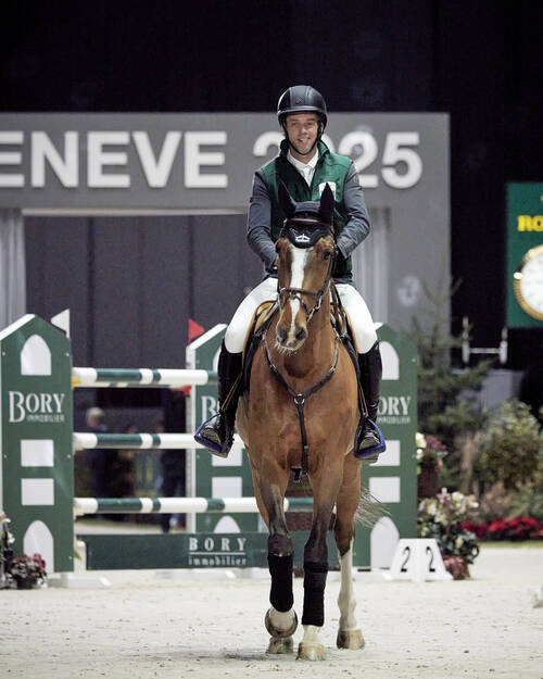 The riders’ parade, Harrie Smolders entering the arena moments before the competition began.