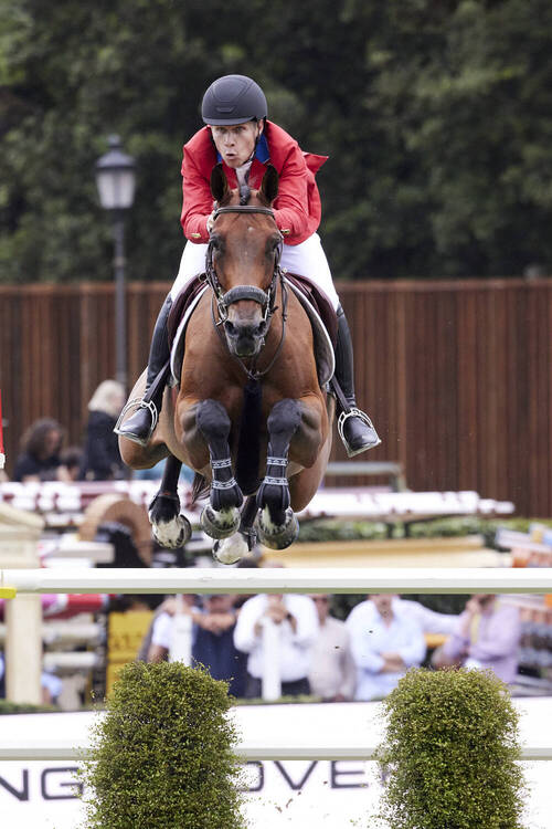 Karl Cook and Caracole de La Roque: concentration in its purest form