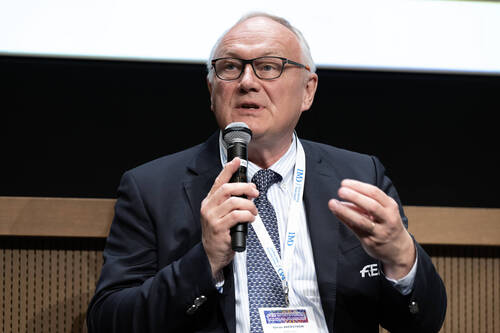 Göran Åkerström -FEI Veterinary Director ©FEI/Richard Juilliart