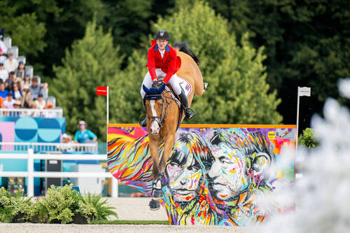 McLain Ward (USA) riding Ilex during the Show Jumping Team - Qualifier at the Chateau de Versailles for the Paris 2024 Olympic Games. Photo Credit: FEI/Benjamin Clark