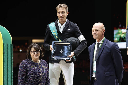 Henrick von Eckermann with Eleonora Ottaviani IJRC Director and François Mathy JR IJRC President (@Bujard)