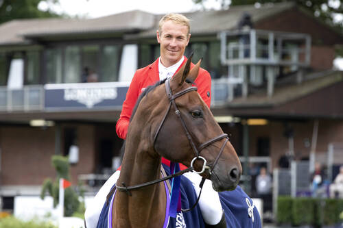  Super Swedes lead the teams, Germany’s Will wins opening Speed class