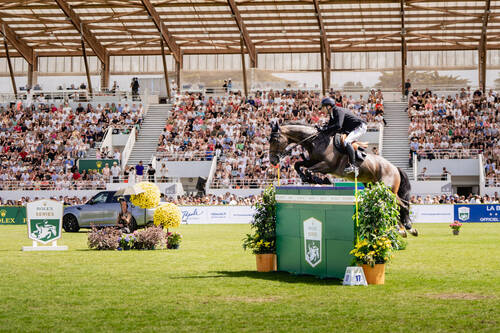 PIERGIORGIO BUCCI CONQUERS THE ROLEX GRAND PRIX VILLE DE LA BAULE