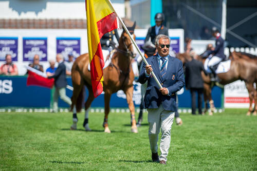 20/05/18, La Baule, France, Sport, Equestrian sport LONGINES FEI Jumping Nations Cup™ of France - Longines Fei Jumping Nations Cup™ of France,  Image shows A?ON SUAREZ Gonzalo (ESP) TOLEDO DU PHARE, Marco Fuste, CORDON Pilar Lucrecia (ESP) GALINE LA COUR ZICHELHOF, ALVAREZ AZNAR Eduardo (ESP) UQUALIN DU SAULCY. Copyright: Thomas Reiner - ThomasReiner.pro /FEI