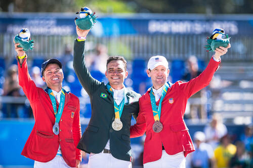 Pan American Games in Santiago, Chili 2023 - Kent FarringtonStephan DE FREITAS BARCHA BRA- Mclain Ward -USAwinners for jumpers at the Pan American Games Santiago, Chile 2023