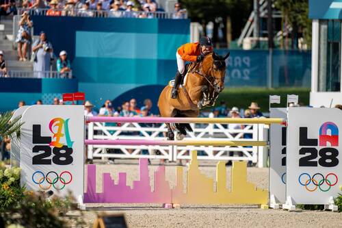 Paris 2024 Olympic GamesMaikel van der Vleuten (NED) riding Beauville Z during the Individual Show Jumping Final at the Chateau de Versailles for the Paris 2024 Olympic Games.Photo Credit: FEI/Benjamin Clark